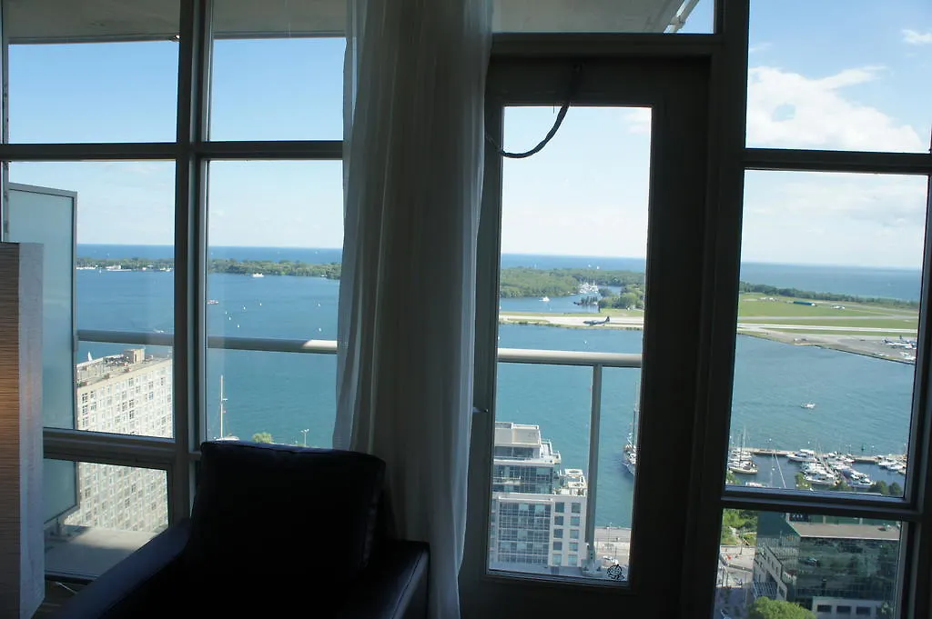 Atlas Suites - Mariner Furnished Apartments Toronto 0*,  Canada