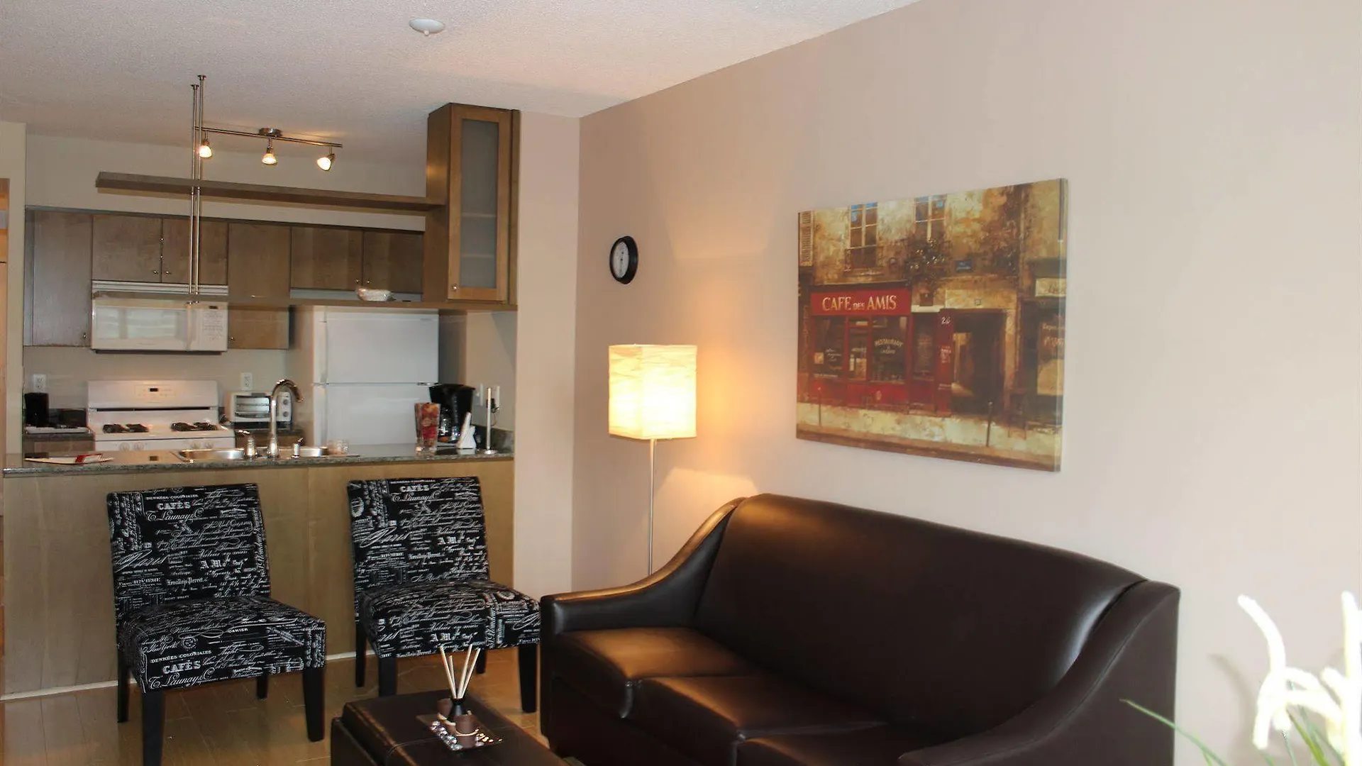 Atlas Suites - Mariner Furnished Apartments Toronto Canada